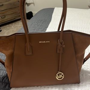 Michael Kors Tote